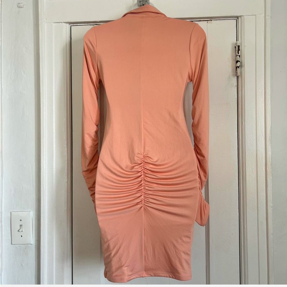 Oh Polly Pink Ribbed Ruched Bodycon Dress - Picture 3 of 4